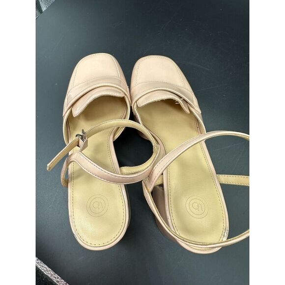 Urban Outfitters UO Veronica Solid Patent Platform Heels Size 9M Festival Rave - Picture 9 of 10